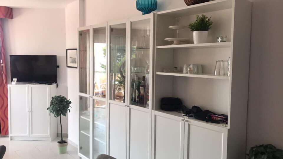 Apartment Caronte Malaga Luaran gambar